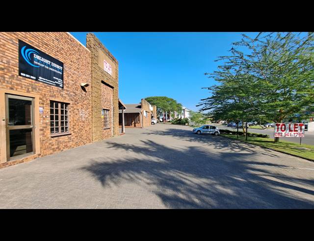144M² OFFICE TO LET IN RICHARDS BAY CENTRAL